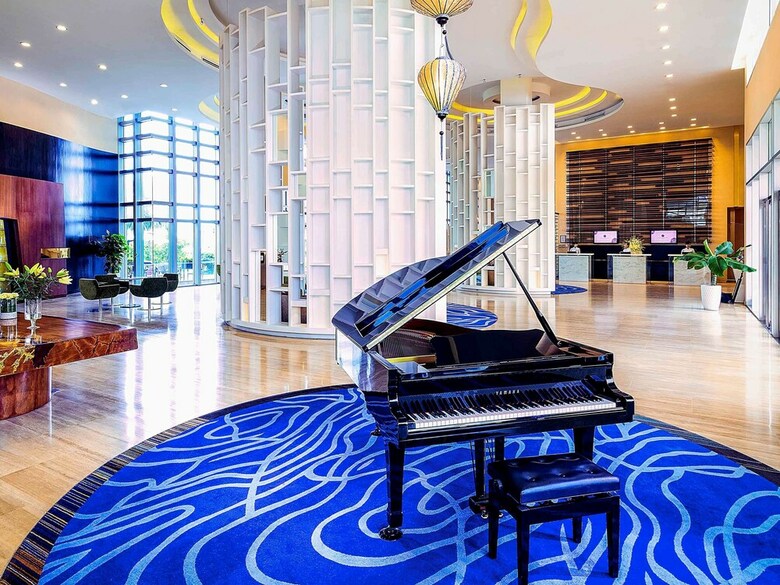 Hotel Grand Mercure Danang