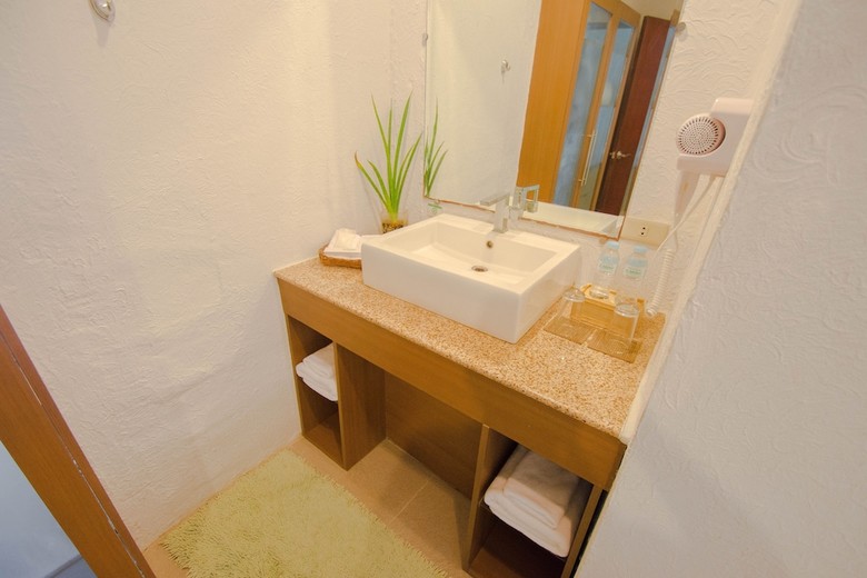 Hotel Almont Inland Resort