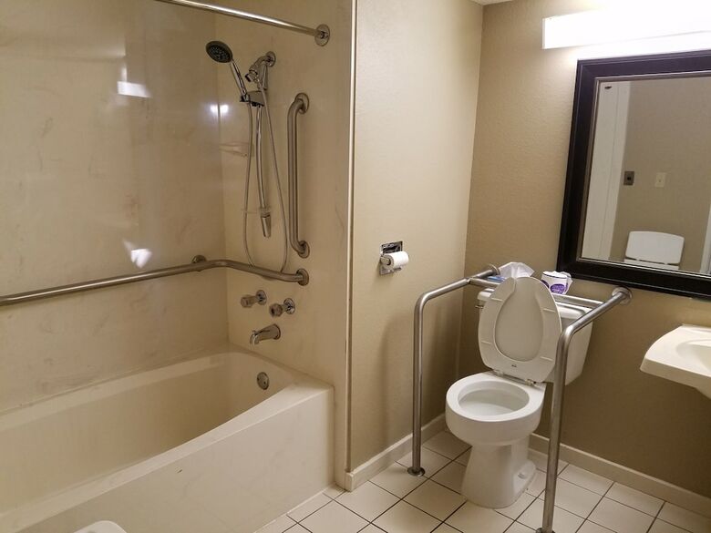 Motel Super 8 By Wyndham Bentonville