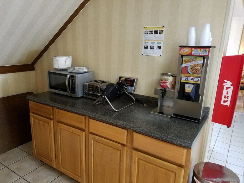 Motel Super 8 By Wyndham Bentonville
