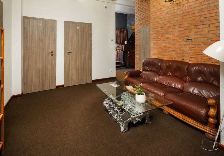 Aparthotel Mezzanine White
