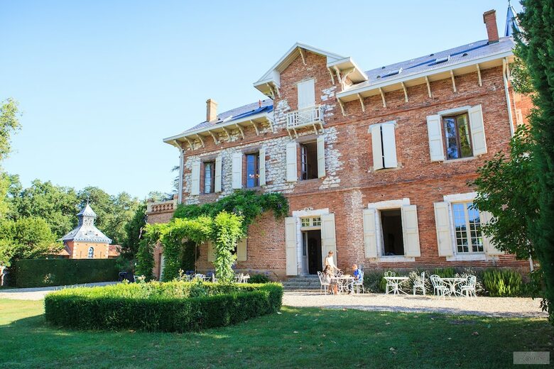 Hotel Domaine Du Buc  Les Gites de Prestige
