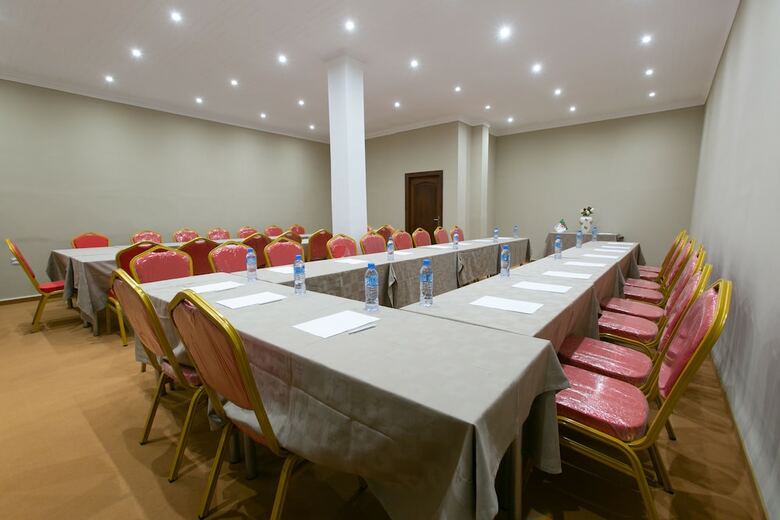 Hotel Madaure