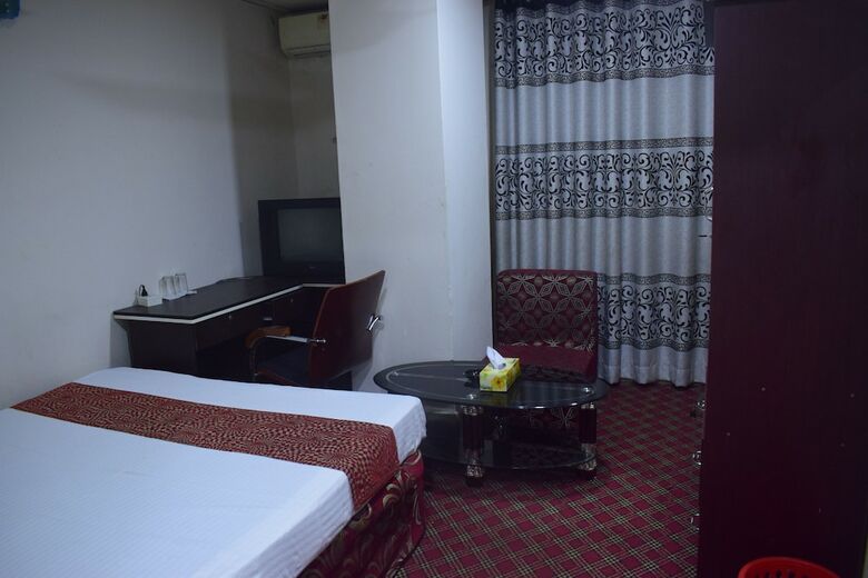 Hotel Givenci