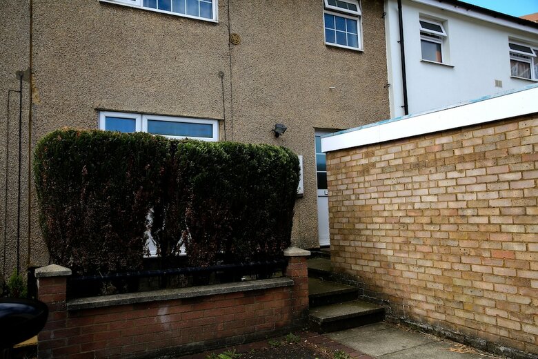 Central Luton Cozy Home