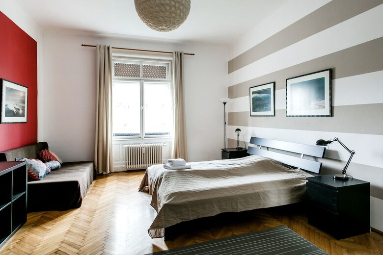 Revay 2 Apartment