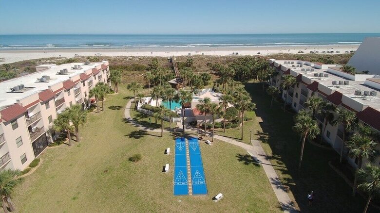 2 Bed, 2 Bath, Upgraded, Pool View - Ocean Village Club E35