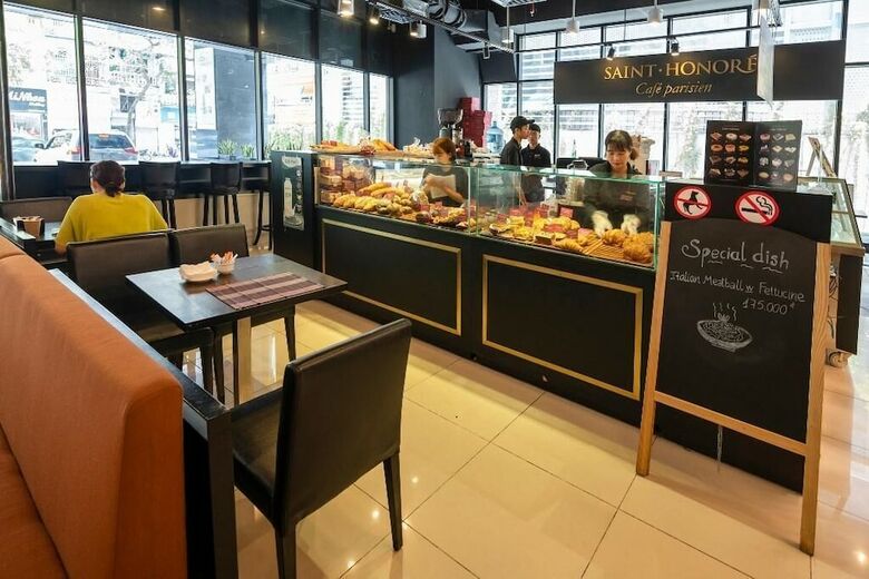 Sophie Lancaster Hanoi Apartment