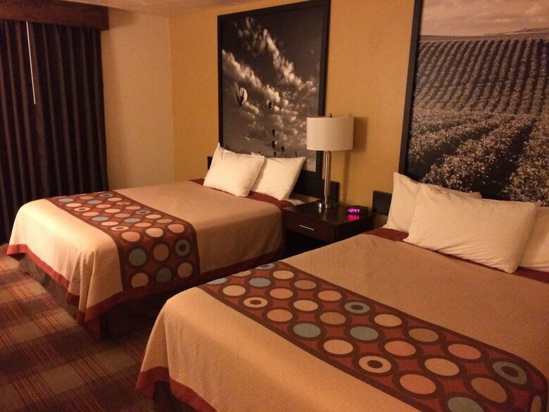 Hotel Super 8 By Wyndham Idaho Falls