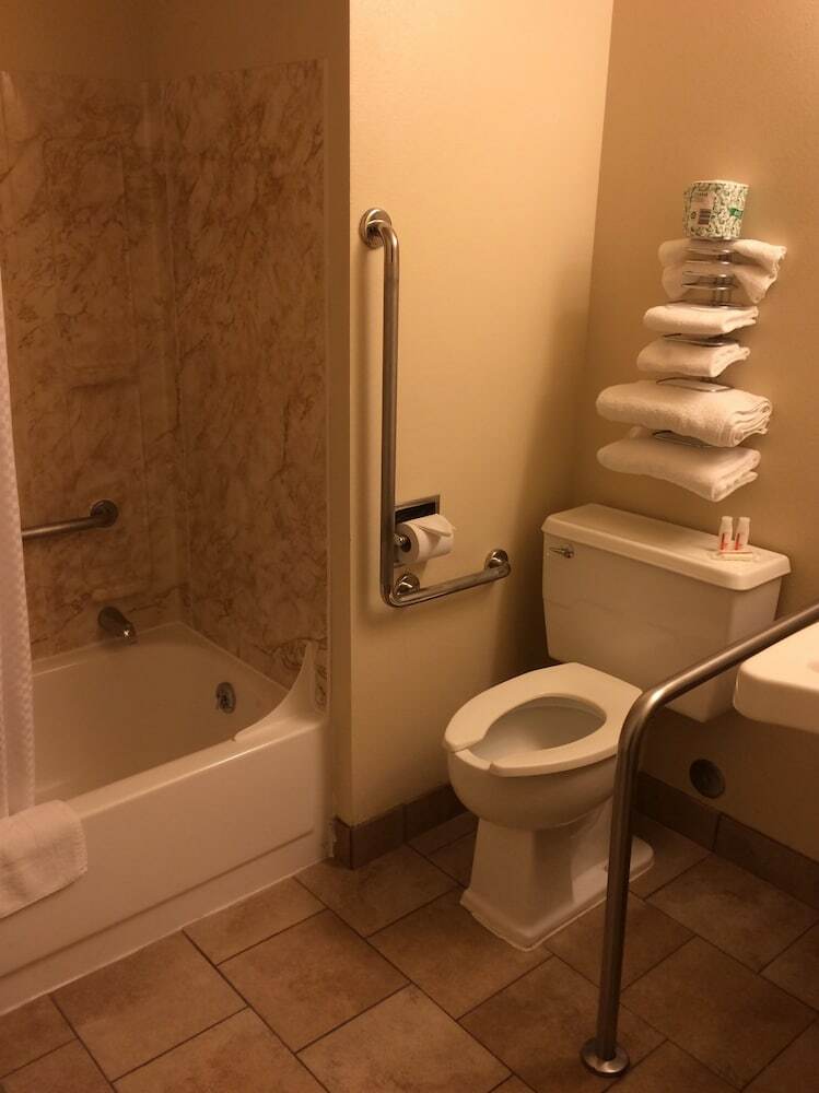 Hotel Super 8 By Wyndham Idaho Falls