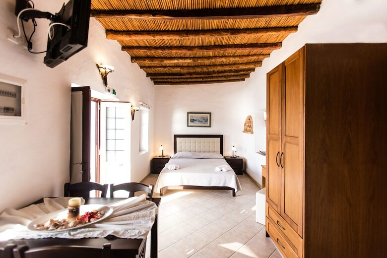 Apartamentos Akrotiri
