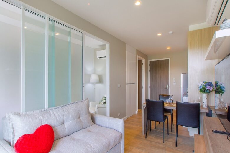 1 Bdr Apartment At Bangtao Beach (900m)