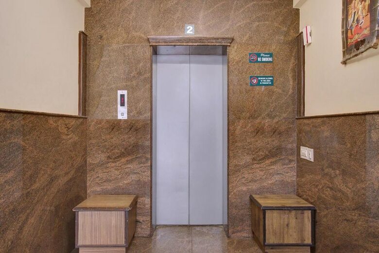 Hotel Shrusti Comfort