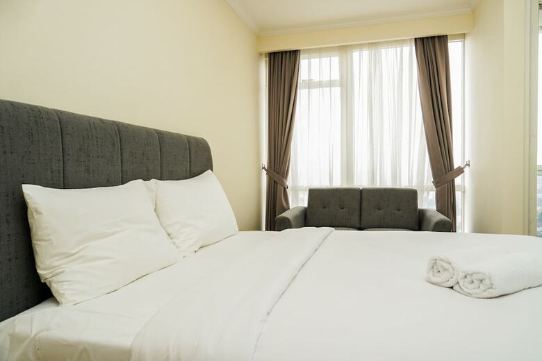 Pleasant Studio Room @ Menteng Park Apartment