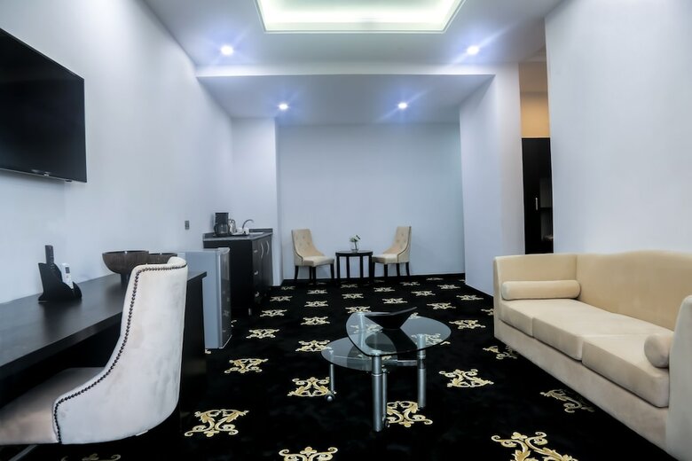 Bon Hotel Ikeja Residence