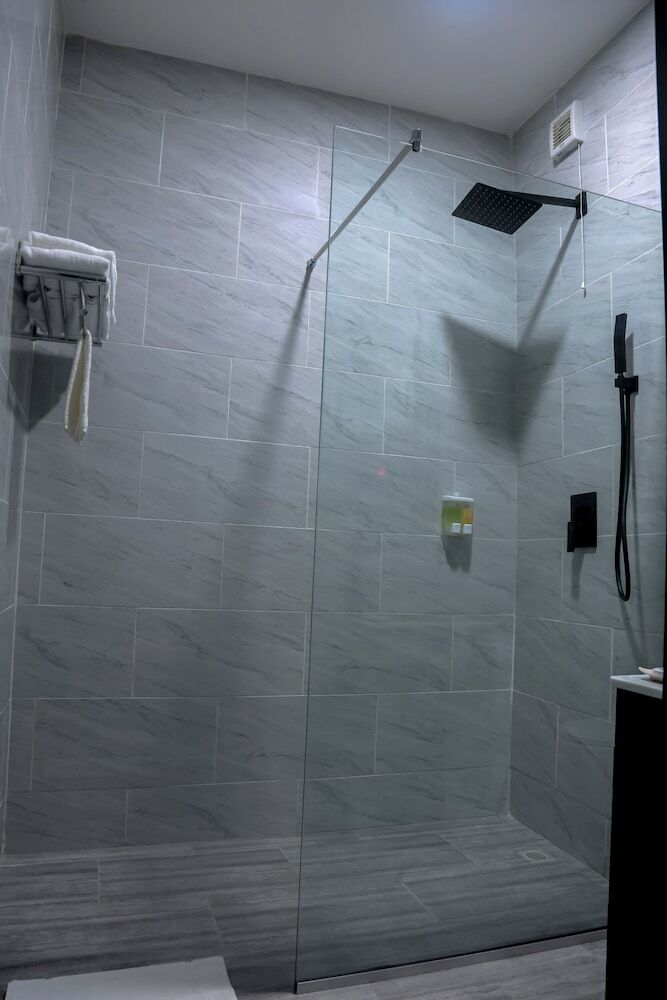 Bon Hotel Ikeja Residence