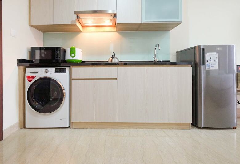 Comfy Studio Room With City View At Menteng Park Apartment