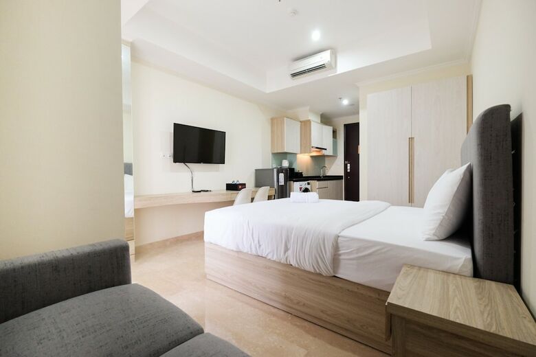 Simply Studio At Menteng Park Apartment