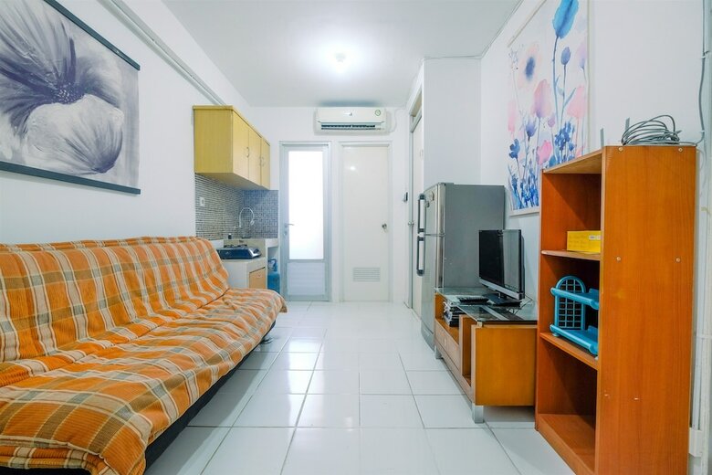 Cozy 2br Apartment At Gading Nias Residence