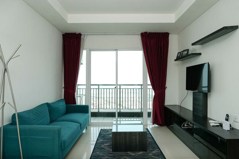 2br Seaview Condominium Green Bay Pluit Apartment