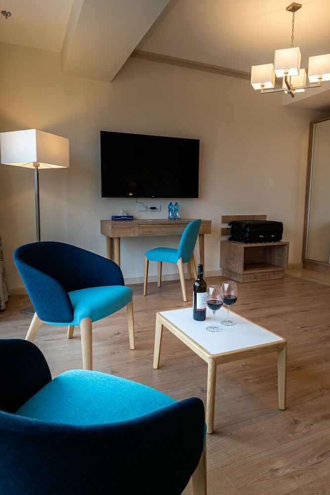 Ambassador Boutique Hotel