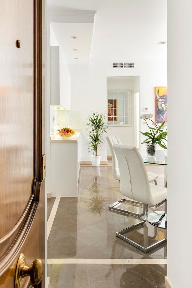 Cozy Apartment Between Gran Via & Elvira. Sagrado Coraz�n