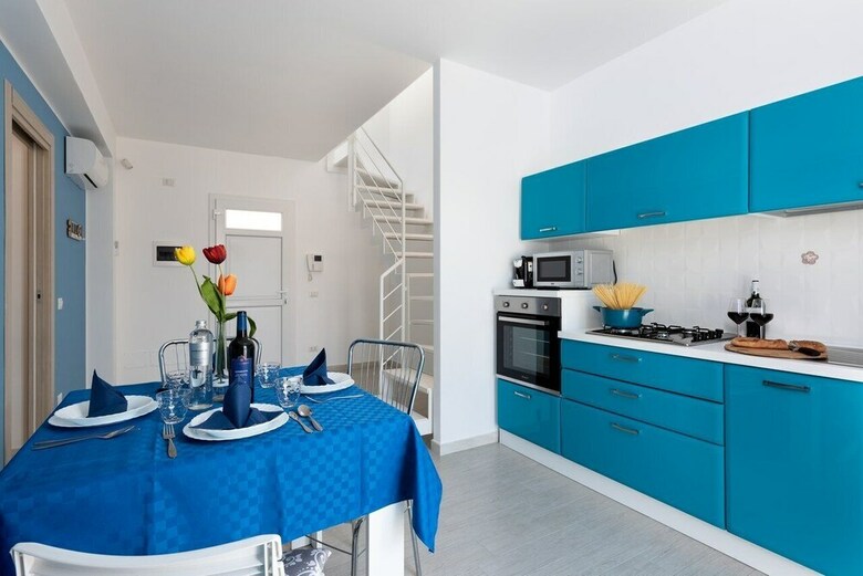 I Tre Golfi Isule Apartments Quadrilocale Primo Piano