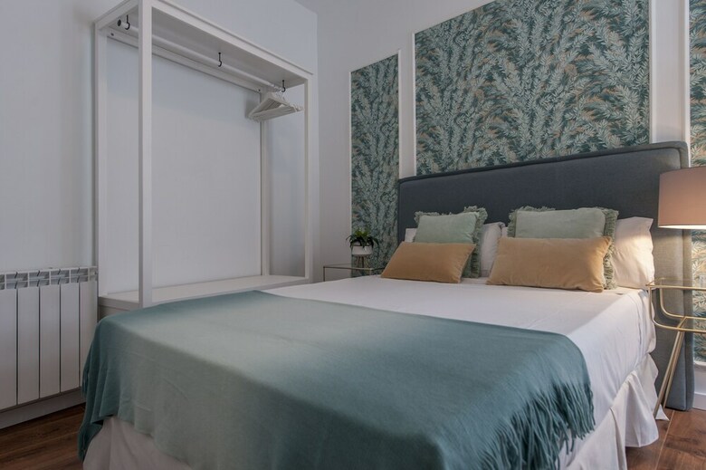 Apartamentos Gran V�a VI