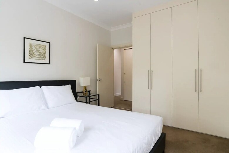 Apartamentos 2 Bedroom Home In Kirribilli With A Great View