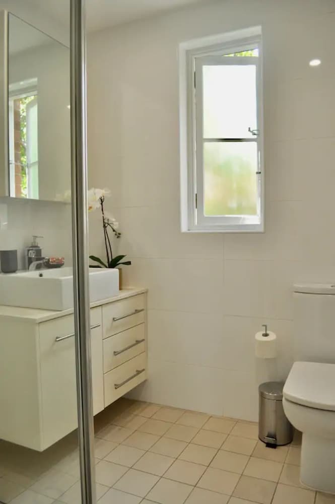 Apartamentos 2 Bedroom Home In Kirribilli With A Great View