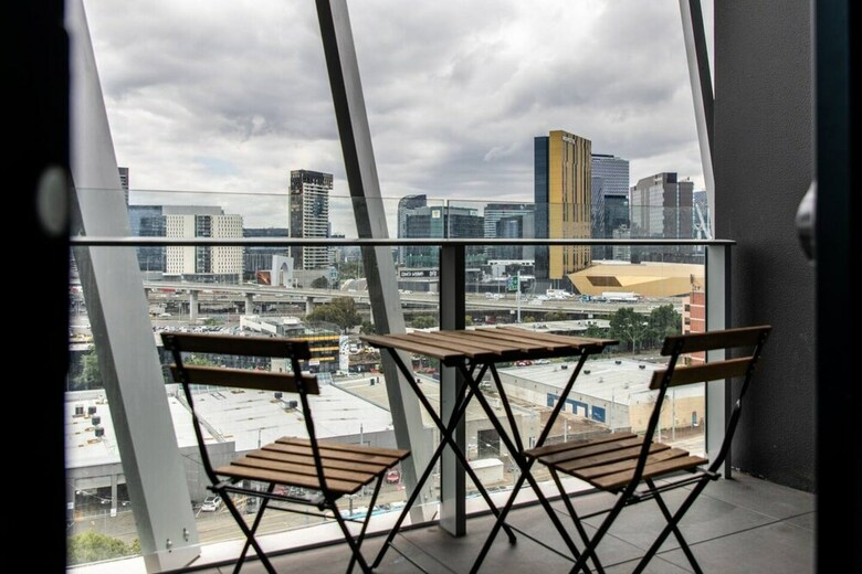 Modern 1 Bedroom Apartment With Rooftop Terrace And Spa