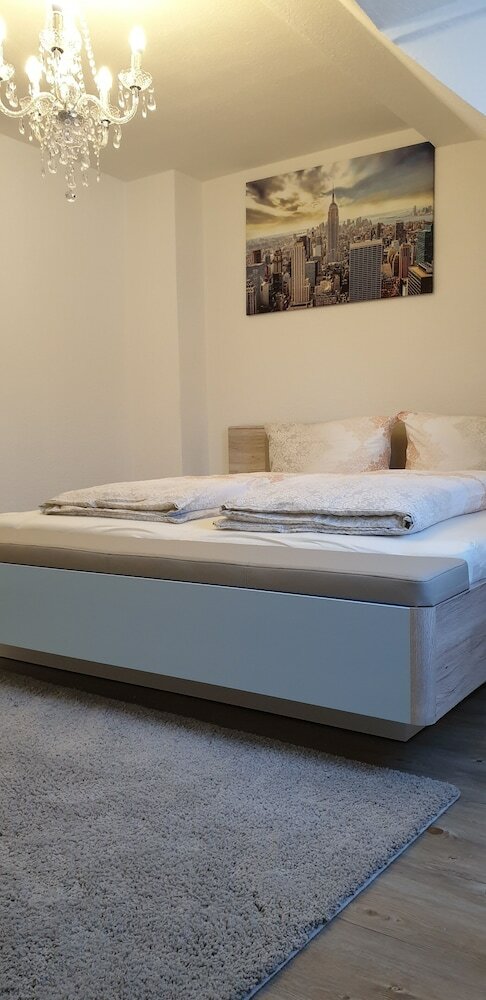 Apartamentos Messeappartement In K�ln Niehl