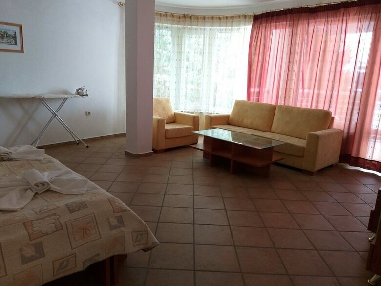 Aparthotel Aphrodite Apartments