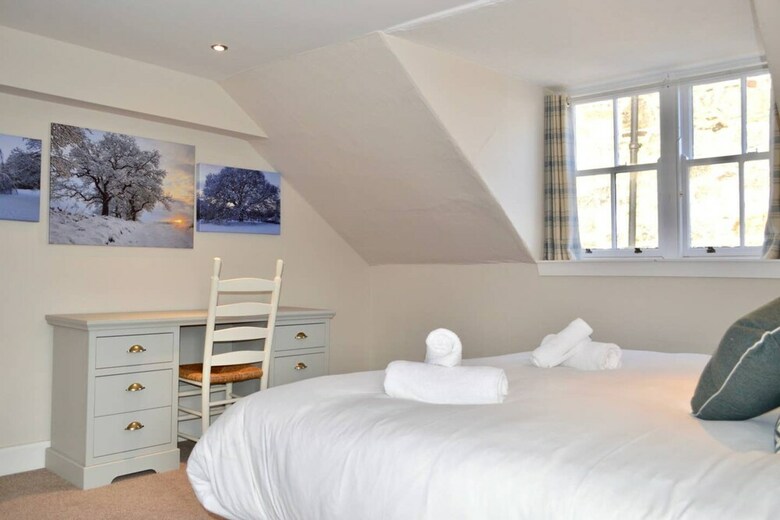 New Town Apartment Close To City Centre