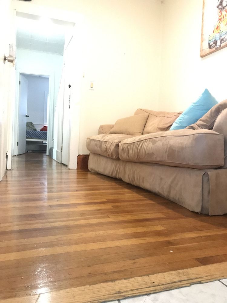 Hostal Trenton Street Homestay