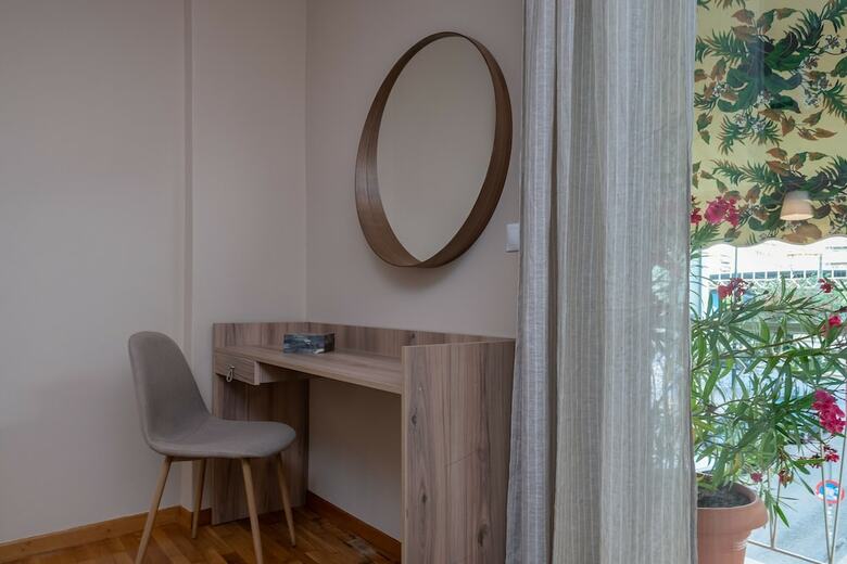 Absolute Athens Apartments