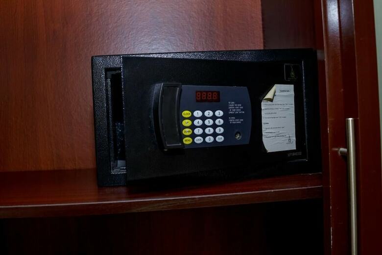Apartment Royale Hotel And Suite