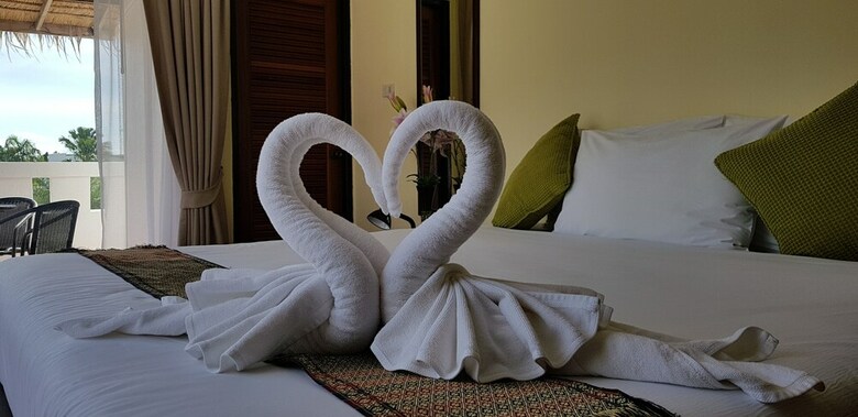 Karon Beach Pool Hotel