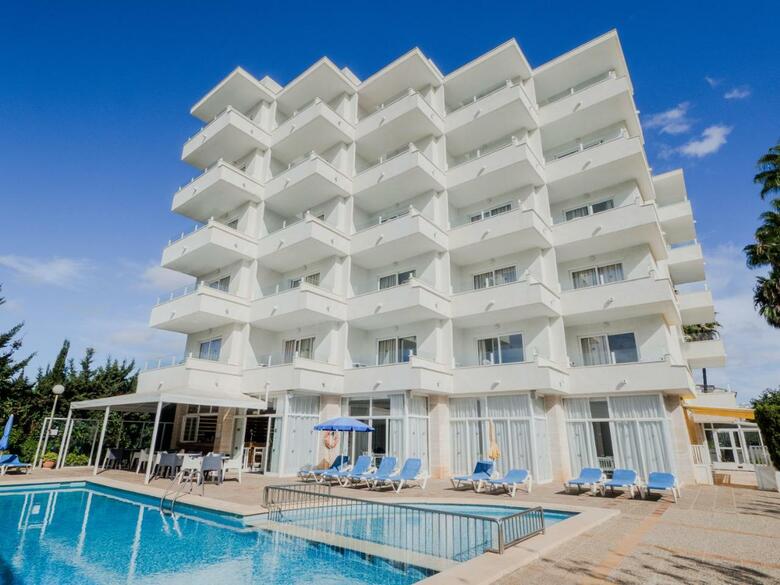 Apartamentos La Santa Maria