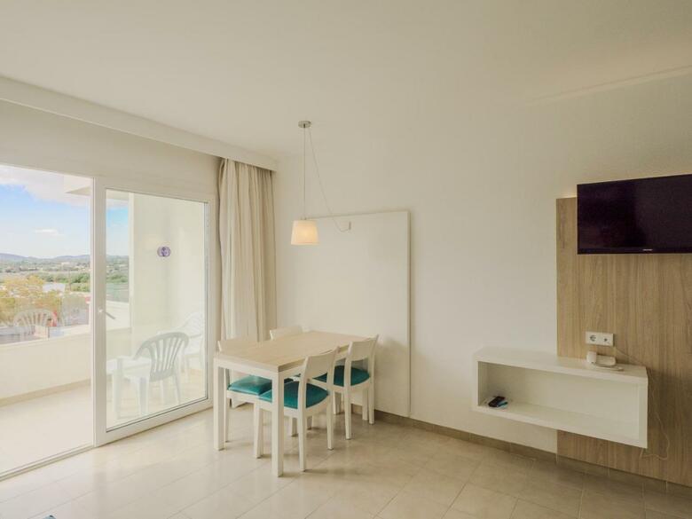 Apartamentos La Santa Maria