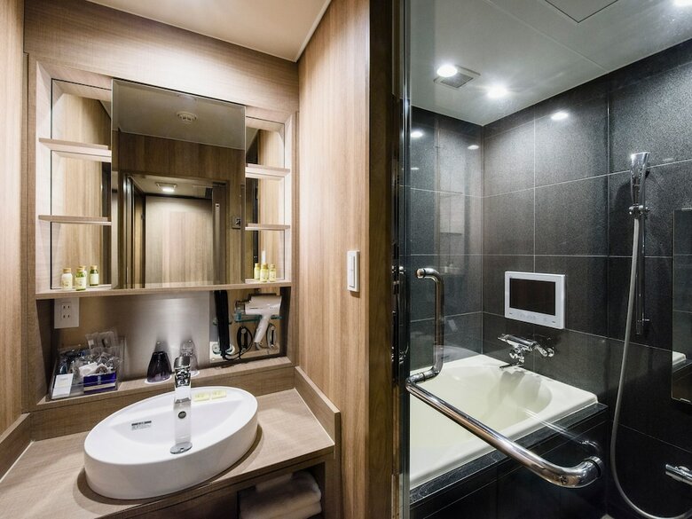 Meguro Holic Hotel