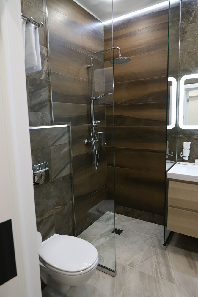 Enjoy Hotel Spb