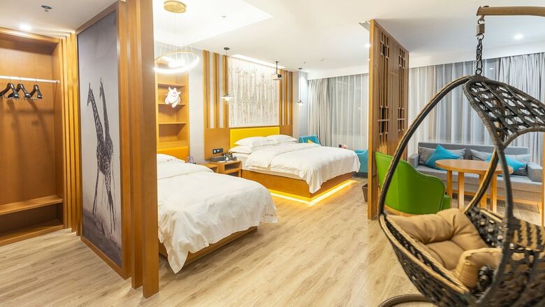 Yiwu Ceo Dinghao Hotel