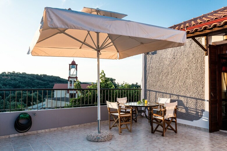 Maro's Village House, Private & Serene Stone Villa