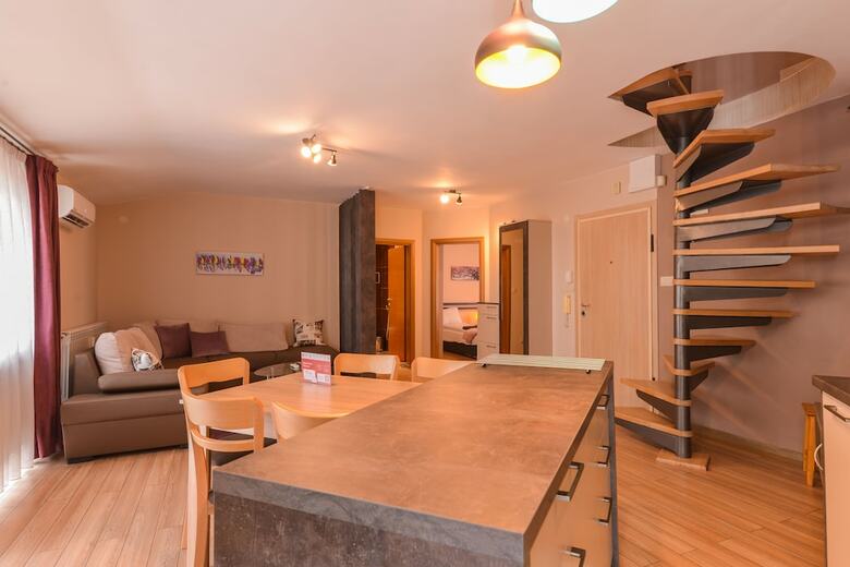 Fm Deluxe 2-bdr - Apartment - The Maisonette