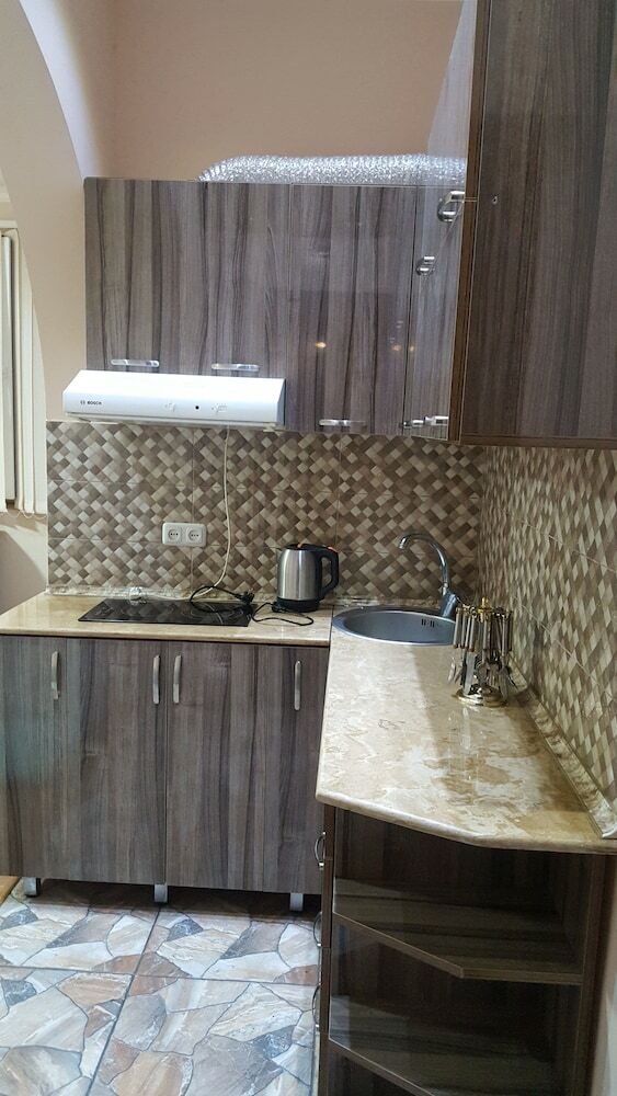 Hostal Friend House - Hostel