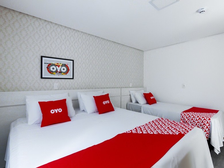 Oyo Canela Palace Hotel