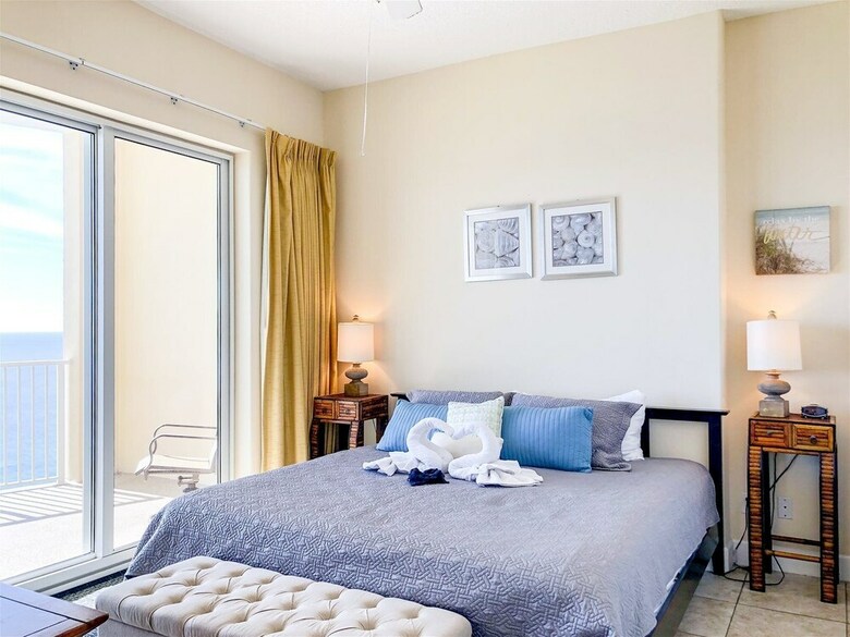 Ocean Villa 2004