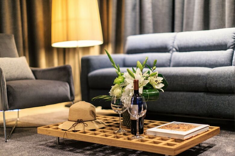 Avanti Hotel & Spa