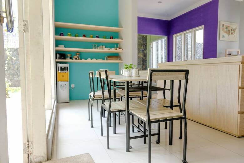 Hostal Spot On 1712 Griya Shanta Residence